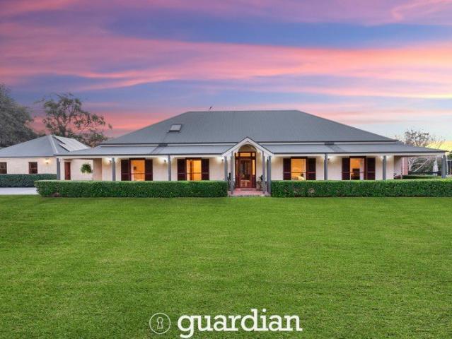 Cottage for sale in Sydney, New South Wales