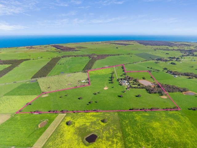 Acreage for sale in Waitpinga, South Australia
