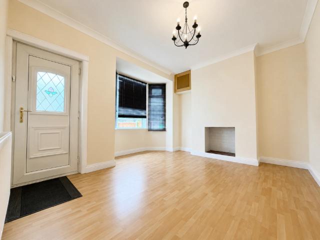 House for rent in Elmton, East Midlands