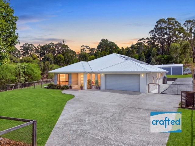 Cottage for sale in Woodhill, Greater Brisbane