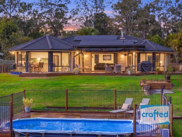 Cottage for sale in Toombul, Queensland