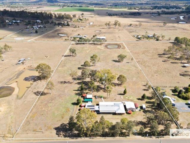 Cottage for sale in Laidley, Queensland
