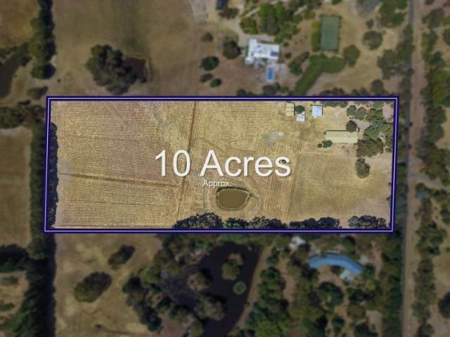 House for sale in New Gisborne, Victoria