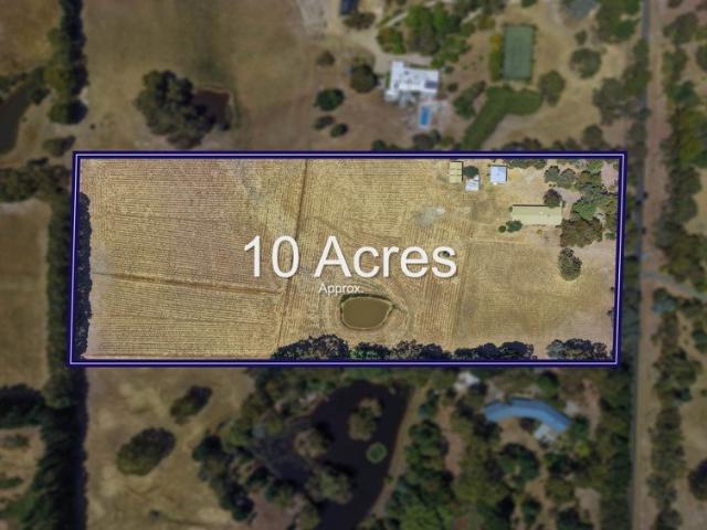 House for sale in New Gisborne, Victoria