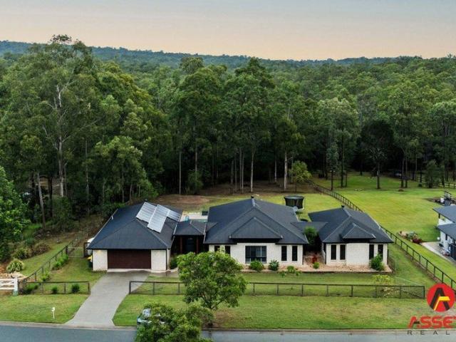 Cottage for sale in Toombul, Queensland