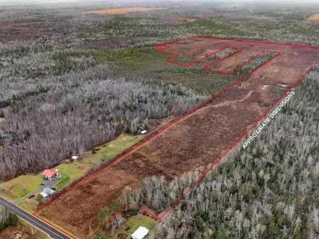 House for sale in Montague
