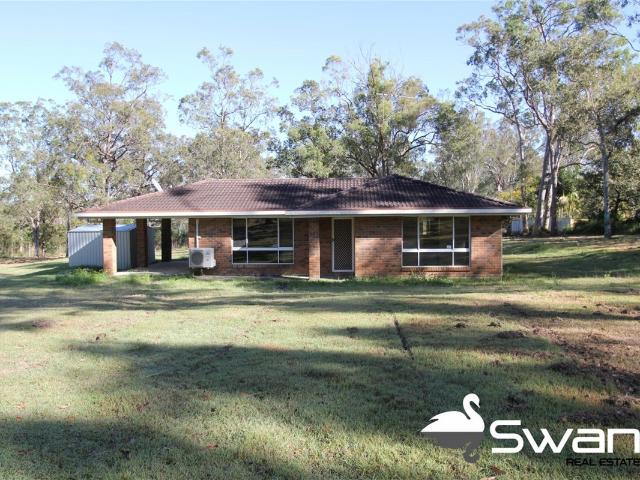 Room for rent in Tamborine, Queensland