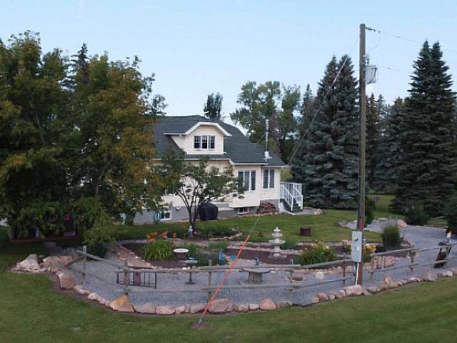 House for sale in Alberta