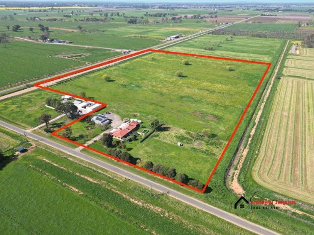 Cottage for sale in Yarroweyah, Victoria