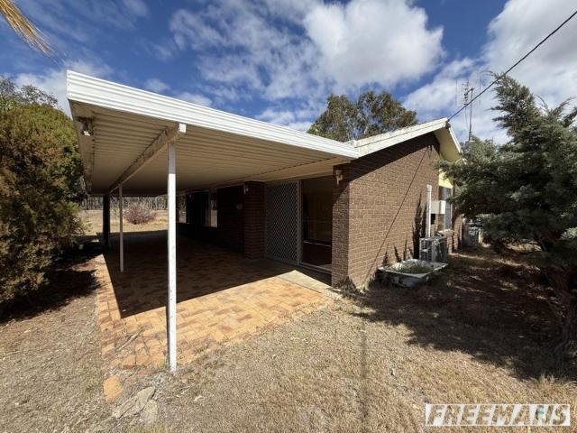 Cottage for sale in Nanango, Queensland