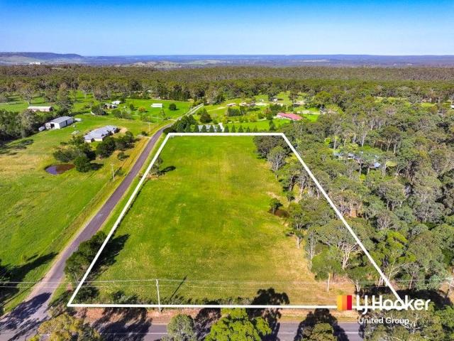 Land for sale in Tahmoor, New South Wales