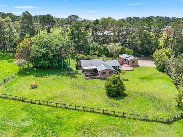 Cottage for sale in Gosford, New South Wales