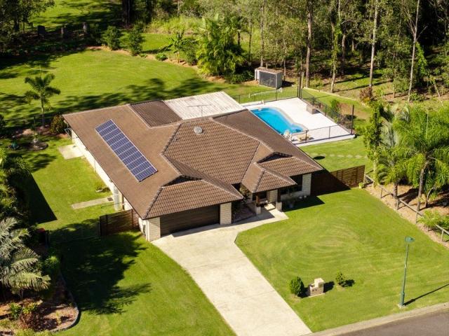 Cottage for sale in Toombul, Queensland