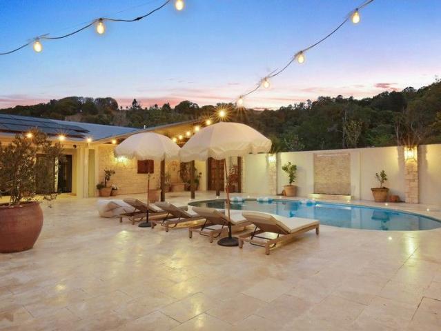 Cottage for sale in Piggabeen, New South Wales