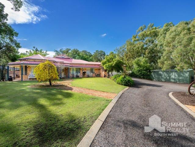 House for sale in Leschenault, Western Australia