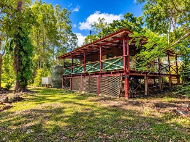 Cottage for rent in Glenwood, Fraser Coast Regional