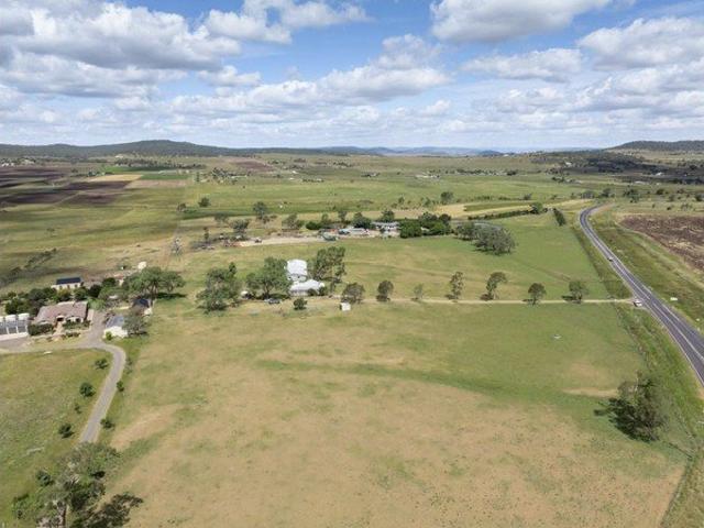 Acreage for sale in East Greenmount, Queensland