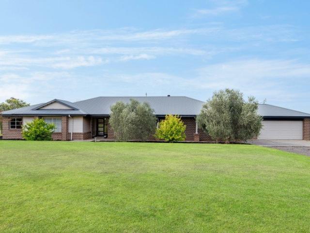 House for sale in Hesse, Victoria