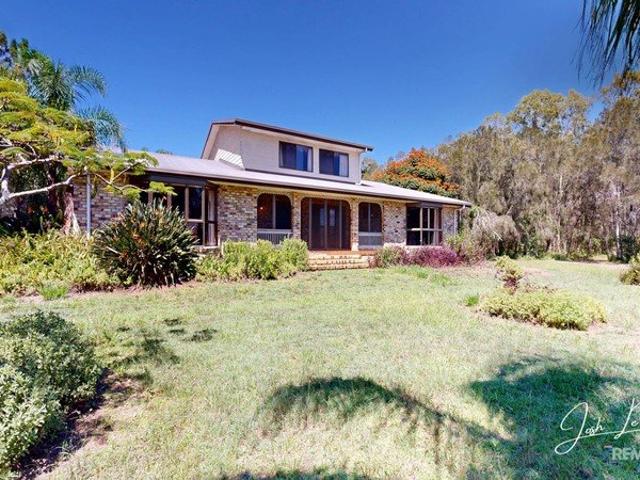 Cottage for sale in Toombul, Queensland
