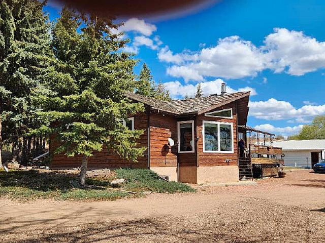 House for sale in Kelsey, Alberta