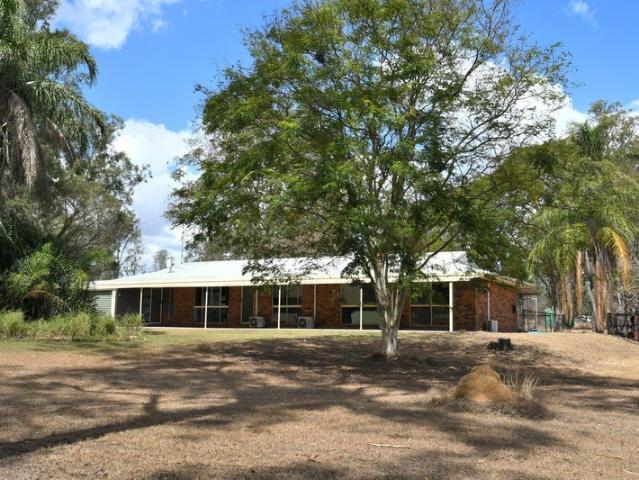 Cottage for sale in Atkinsons Dam, Queensland