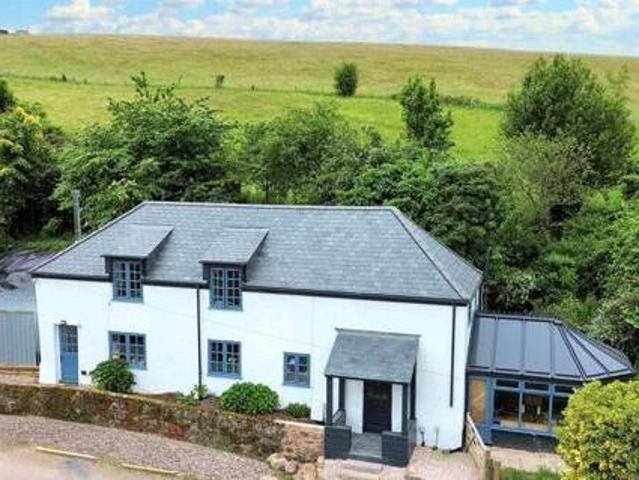 House for sale in Watergate, Devon
