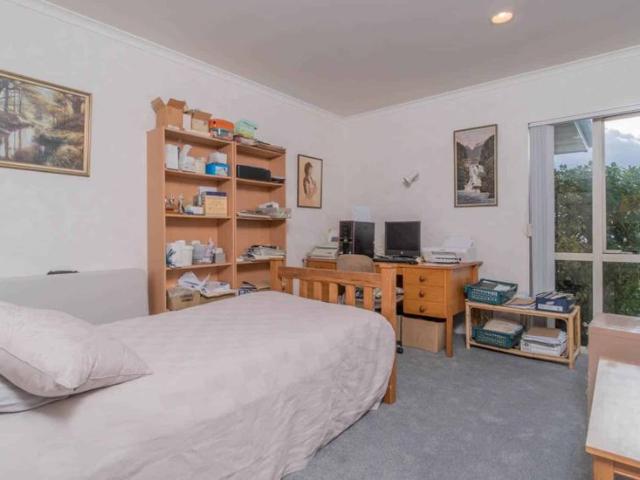 House for rent in Owhata
