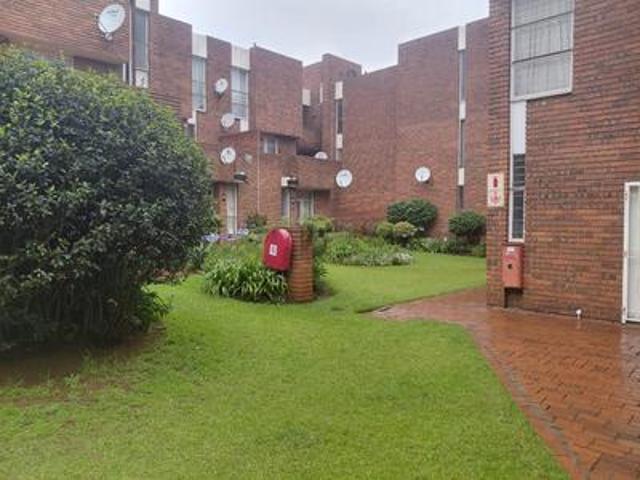 Townhouse for rent in Ekurhuleni, Gauteng