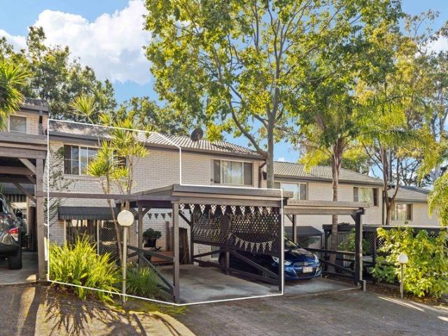 Townhouse for sale in Fernbrook, Queensland