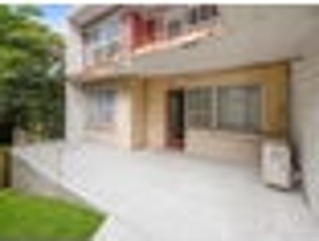 Apartment for sale in Ōtāhuhu, Māngere-Ōtāhuhu