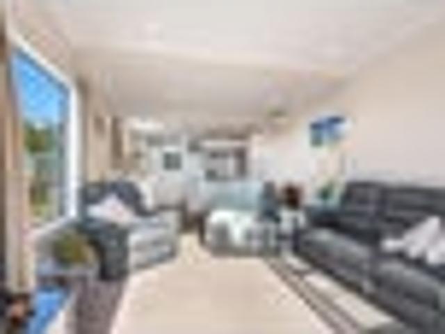 House for sale in Otakou