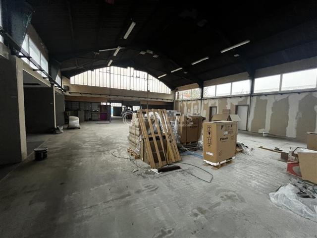 Local Commercial vente à Strasbourg, Hangenbieten