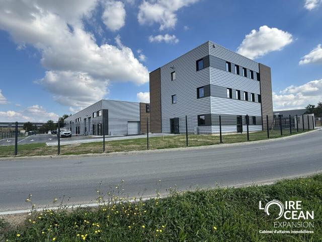 Local Commercial vente à Cholet