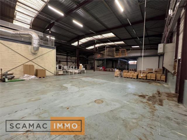 Local Commercial vente à Évry, Bondoufle