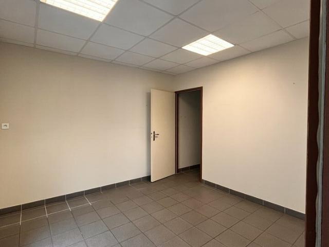 Local Commercial vente à Nantes, Bouaye