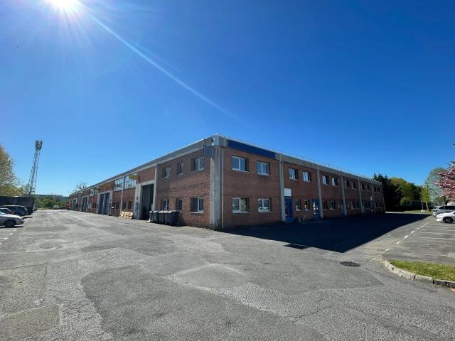 Local Commercial vente à Pontoise, Saint-ouen-l'aumône