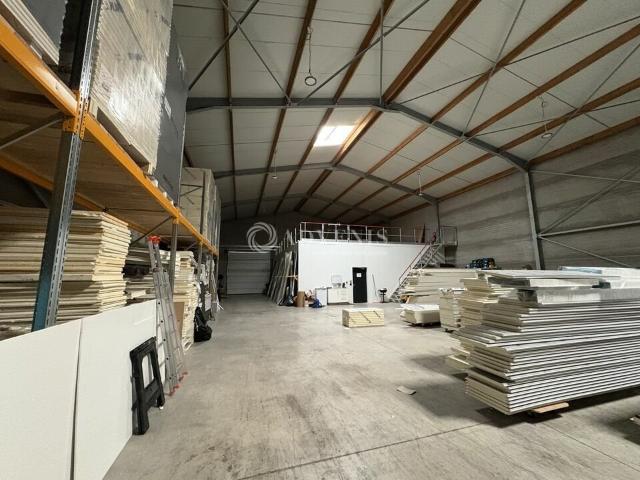 Local Commercial vente à Boulogne-sur-Mer, Marquise