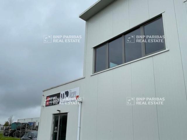 Local Commercial vente à Pau, Sauvagnon
