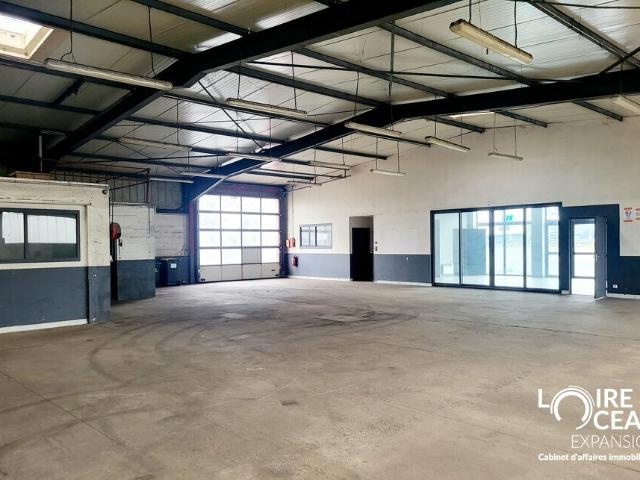 Local Commercial vente à Saint-Nazaire, Saint-père-en-retz
