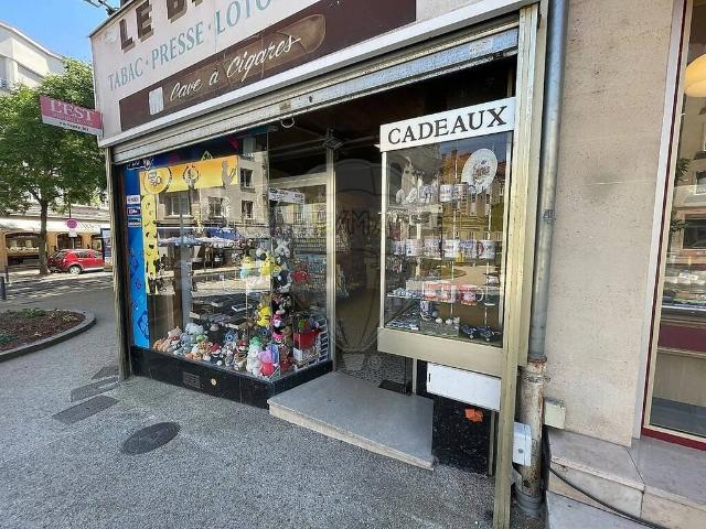 Local Commercial vente à Verdun