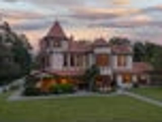 House for sale in East Coast