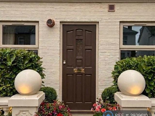 Apartment for rent in London Borough of Ealing, Greater London