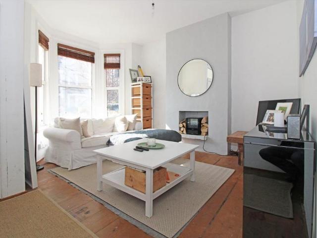 Apartment for rent in London Borough of Ealing, Greater London