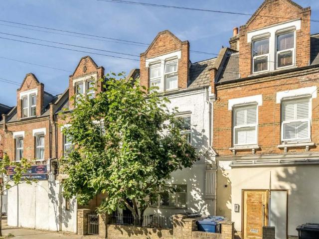 Apartment for rent in London Borough of Ealing, Greater London