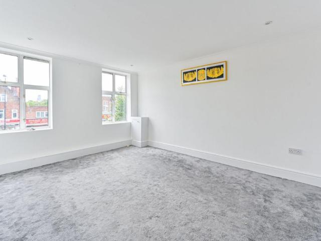 Apartment for rent in London Borough of Ealing, Greater London