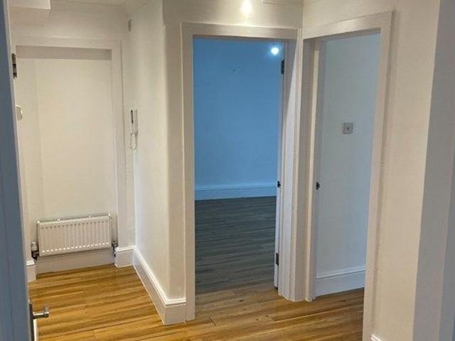 House for rent in London Borough of Ealing, Park Royal