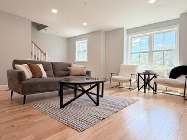 Condo for sale in Chelmsford, Massachusetts