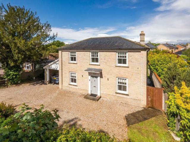 House for rent in Chelmondiston, Suffolk