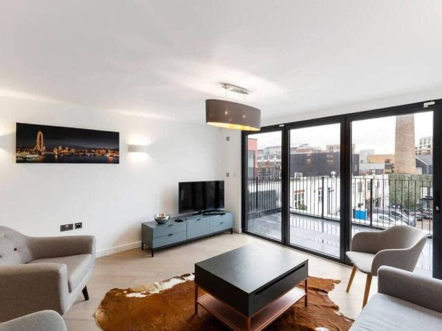 Apartment for rent in London Borough of Ealing, Greater London