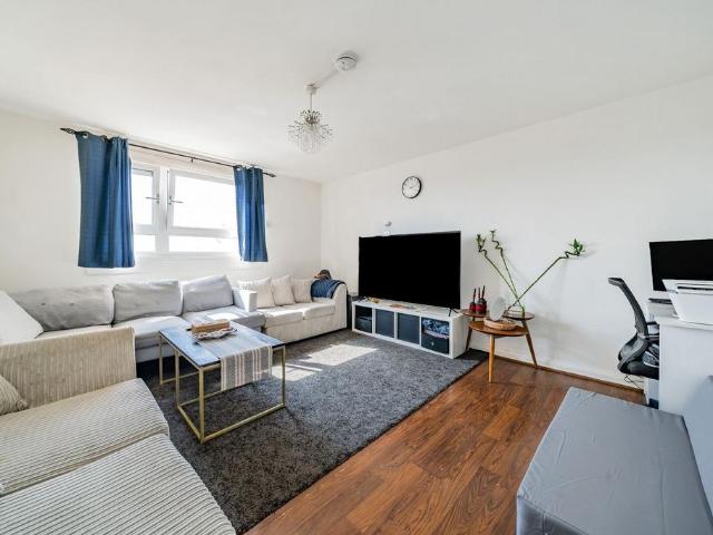 Apartment for rent in London Borough of Ealing, Greater London